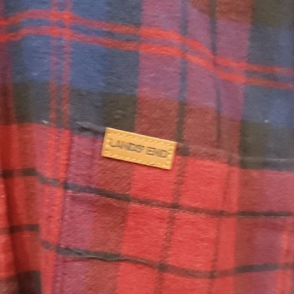 Lands' End Men's Flannel Blue and Red Plaid Button Down Shirt - Picture 5 of 10